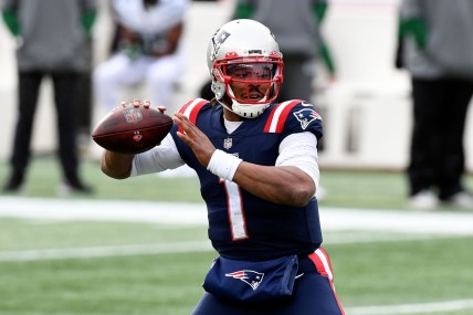 Cam Newton injures throwing hand in New England Patriots OTAs