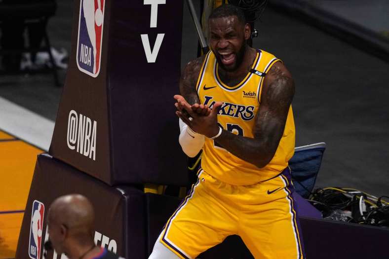 LeBron James, Los Angeles Lakers roasted for awful Game 6 1st half vs. Suns