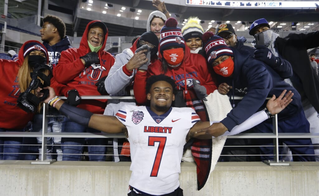 Top 10 de futebol de faculdade quarterbacks introduzir a 2021 temporada: Malik Lopes