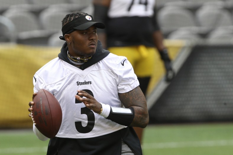 Jun 15, 2021; Pittsburgh, PA, USA;  Pittsburgh Steelers quarterback Dwayne Haskins (3) participates in drills during minicamp held at Heinz Field. Mandatory Credit: Charles LeClaire-USA TODAY Sports