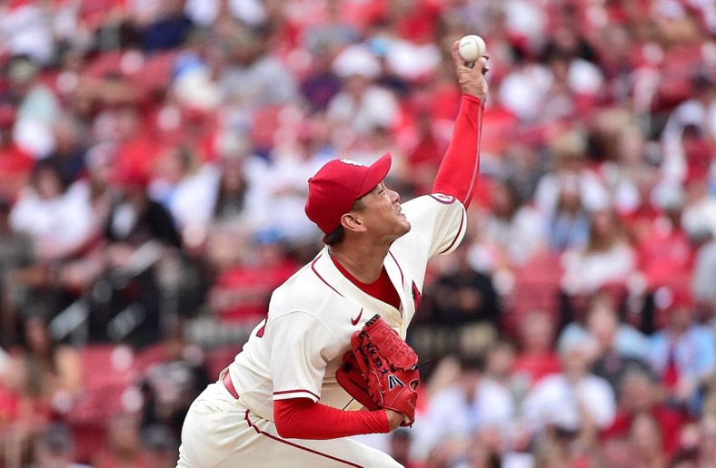 Jul 17, 2021; St. Louis, Missouri, USA;  St. Louis Cardinals starting pitcher Kwang Hyun Kim (33) pitches during the second inning against the San Francisco Giants at Busch Stadium. Mandatory Credit: Jeff Curry-USA TODAY Sports