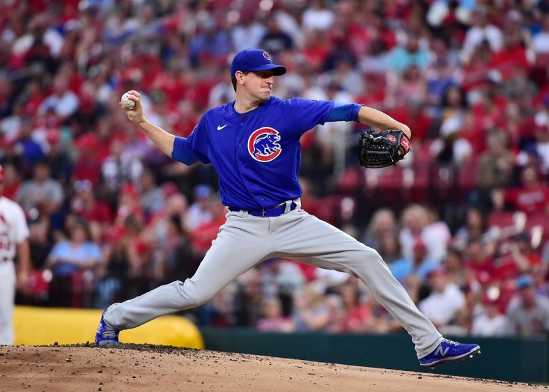 Jul 21, 2021; St. Louis, Missouri, USA;  Chicago Cubs starting pitcher Kyle Hendricks (28) pitches during the first inning against the St. Louis Cardinals at Busch Stadium. Mandatory Credit: Jeff Curry-USA TODAY Sports
