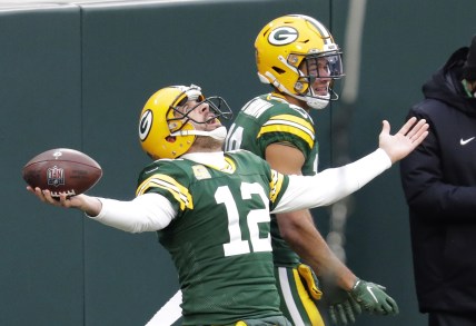 Green Bay Packers ‘hopeful’ Aaron Rodgers plays in 2021