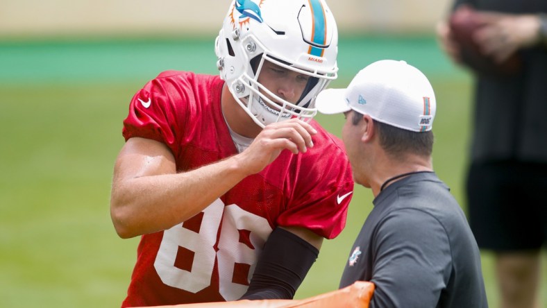 Jun 16, 2021; Miami Gardens, FL, USA; Miami Dolphins tight end Mike Gesicki (88) works out during minicamp at Baptist Health Training Facility. Mandatory Credit: Sam Navarro-USA TODAY Sports