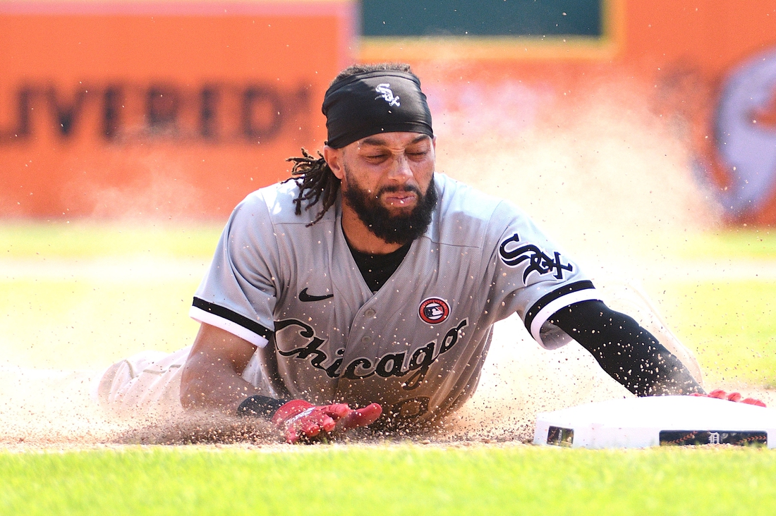 Chicago White Sox place Billy Hamilton on 10-day IL with oblique