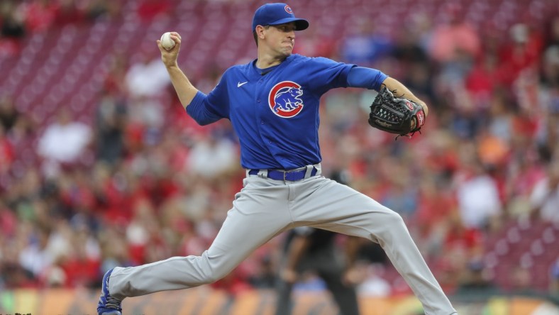 Aug 17, 2021; Cincinnati, Ohio, USA; Chicago Cubs starting pitcher Kyle Hendricks (28) throws a pitch against the Cincinnati Reds in the first inning at Great American Ball Park. Mandatory Credit: Katie Stratman-USA TODAY Sports