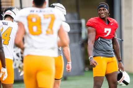 Transfer Joe Milton to start opener at QB for Tennessee