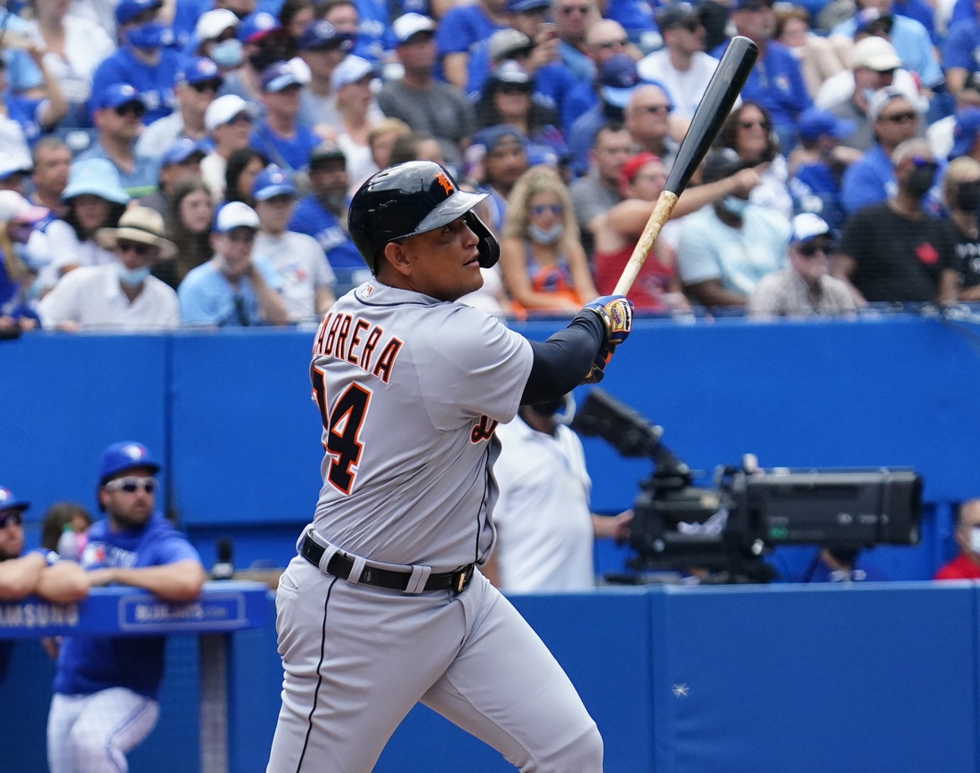 WATCH Detroit Tigers' Miguel Cabrera slugs 500th home run