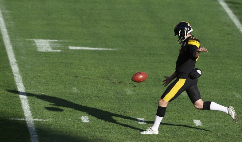 Dec 2, 2020; Pittsburgh, Pennsylvania, USA;  Pittsburgh Steelers punter Jordan Berry (4) warms up before playing the Baltimore Ravens at Heinz Field. The Steelers won 19-14. Mandatory Credit: Charles LeClaire-USA TODAY Sports