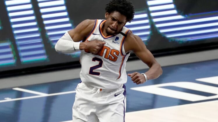 Feb 1, 2021; Dallas, Texas, USA; Phoenix Suns guard Langston Galloway (2) reacts after scoring during the second half against the Dallas Mavericks at American Airlines Center. Mandatory Credit: Kevin Jairaj-USA TODAY Sports