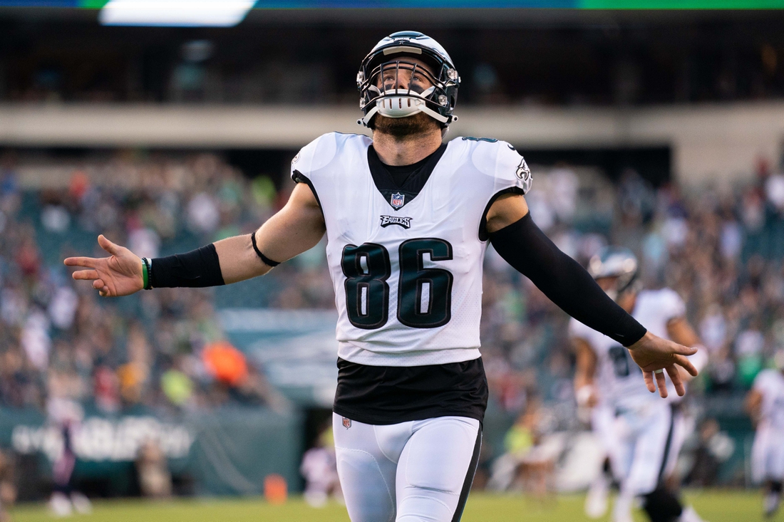 Philadelphia Eagles tight end Zach Ertz (86) reacts to the win as