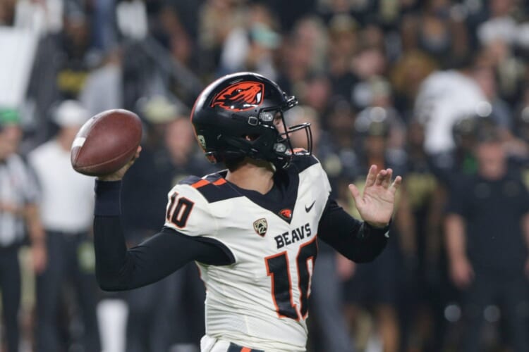 RECAP: Oregon State Beavers Defeat Hawaii Rainbow Warriors Behind B.J ...