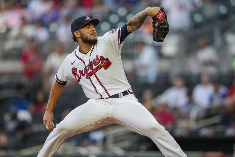 Sep 9, 2021; Cumberland, Georgia, USA; Atlanta Braves starting pitcher Huascar Ynoa (19) throws against the Washington Nationals during the first inning at Truist Park. Mandatory Credit: Dale Zanine-USA TODAY Sports