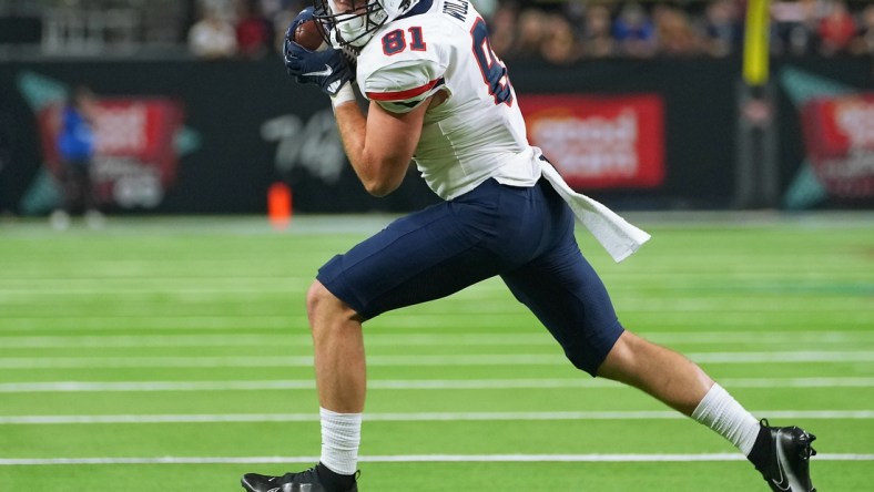 Sep 4, 2021; Paradise, Nevada, USA; Arizona Wildcats tight end Bryce Wolma (81) looks upfield after making a catch against the Brigham Young Cougars at Allegiant Stadium. Mandatory Credit: Stephen R. Sylvanie-USA TODAY Sports