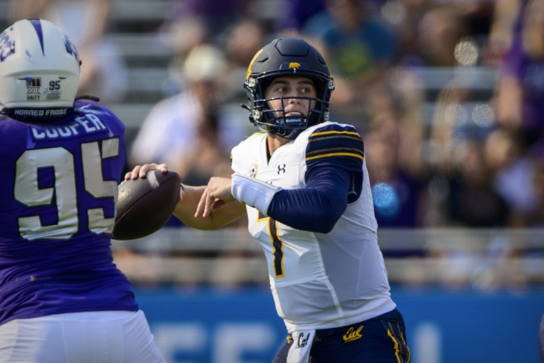 Sep 11, 2021; Fort Worth, Texas, USA; California Golden Bears quarterback Chase Garbers (7) drops back to pass against the TCU Horned Frogs during the second half of the game at Amon G. Carter Stadium. Mandatory Credit: Jerome Miron-USA TODAY Sports