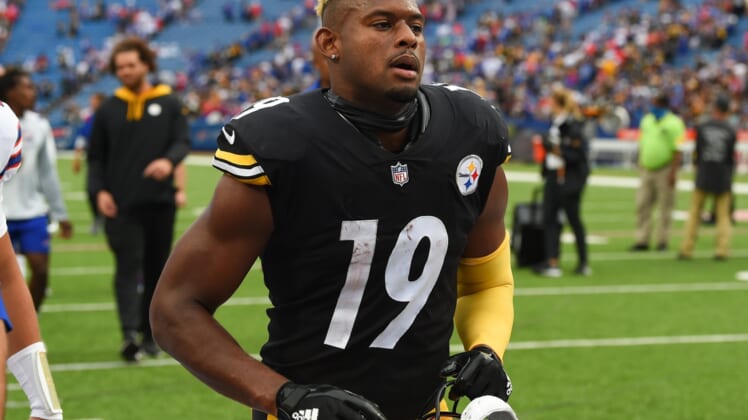 Sep 12, 2021; Orchard Park, New York, USA; Pittsburgh Steelers wide receiver JuJu Smith-Schuster (19) jogs off the field following the game against the Buffalo Bills at Highmark Stadium. Mandatory Credit: Rich Barnes-USA TODAY Sports