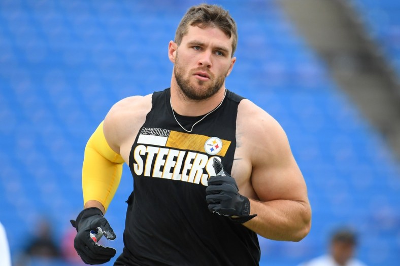 Sep 12, 2021; Orchard Park, New York, USA; Pittsburgh Steelers outside linebacker T.J. Watt (90) warms up prior to the game against the Buffalo Bills at Highmark Stadium. Mandatory Credit: Rich Barnes-USA TODAY Sports