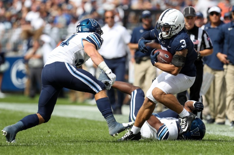 Sep 25, 2021; University Park, Pennsylvania, USA; Penn State Nittany Lions  wide receiver Parker Washington (3) runs with the ball during the second quarter against the Villanova Wildcats at Beaver Stadium. Mandatory Credit: Matthew OHaren-USA TODAY Sports