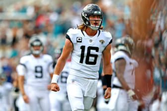Trevor Lawrence sends Jacksonville Jaguars fans into frenzy with TD pass in home opener