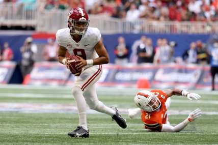 College football world reacts to Bryce Young’s amazing debut as Alabama blows out Miami