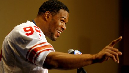 New York Giants will retire Michael Strahan’s jersey in Week 12 vs Eagles