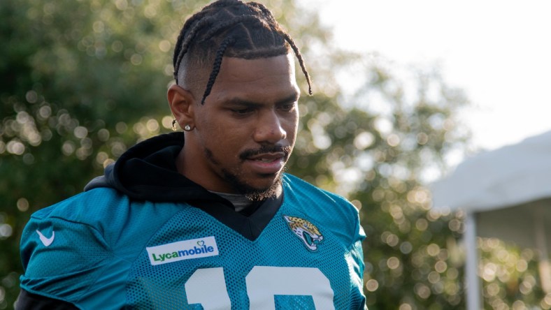 Jul 25, 2019; Jacksonville, FL, USA; Jacksonville Jaguars wide receiver Terrelle Pryor (10) enters the field during training camp at Dream Finders Home Practice Complex. Mandatory Credit: Douglas DeFelice-USA TODAY Sports