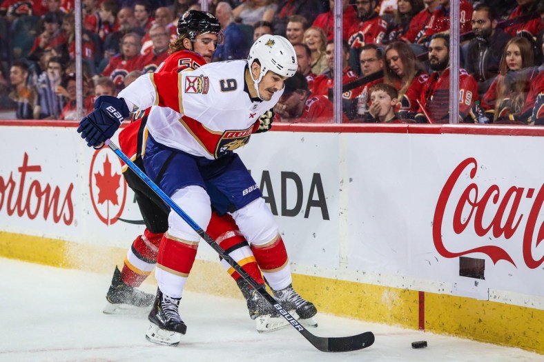 Oct 24, 2019; Calgary, Alberta, CAN; Florida Panthers center Brian Boyle (9) against the Calgary Flames during the second period at Scotiabank Saddledome. Mandatory Credit: Sergei Belski-USA TODAY Sports