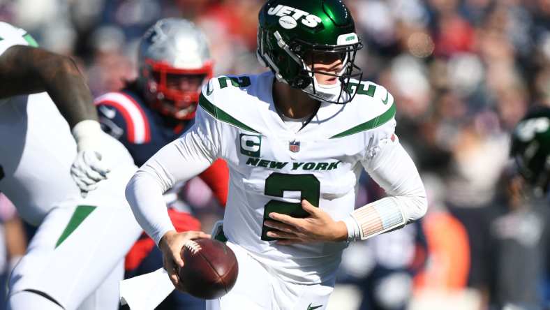 NFL: New York Jets at New England Patriots