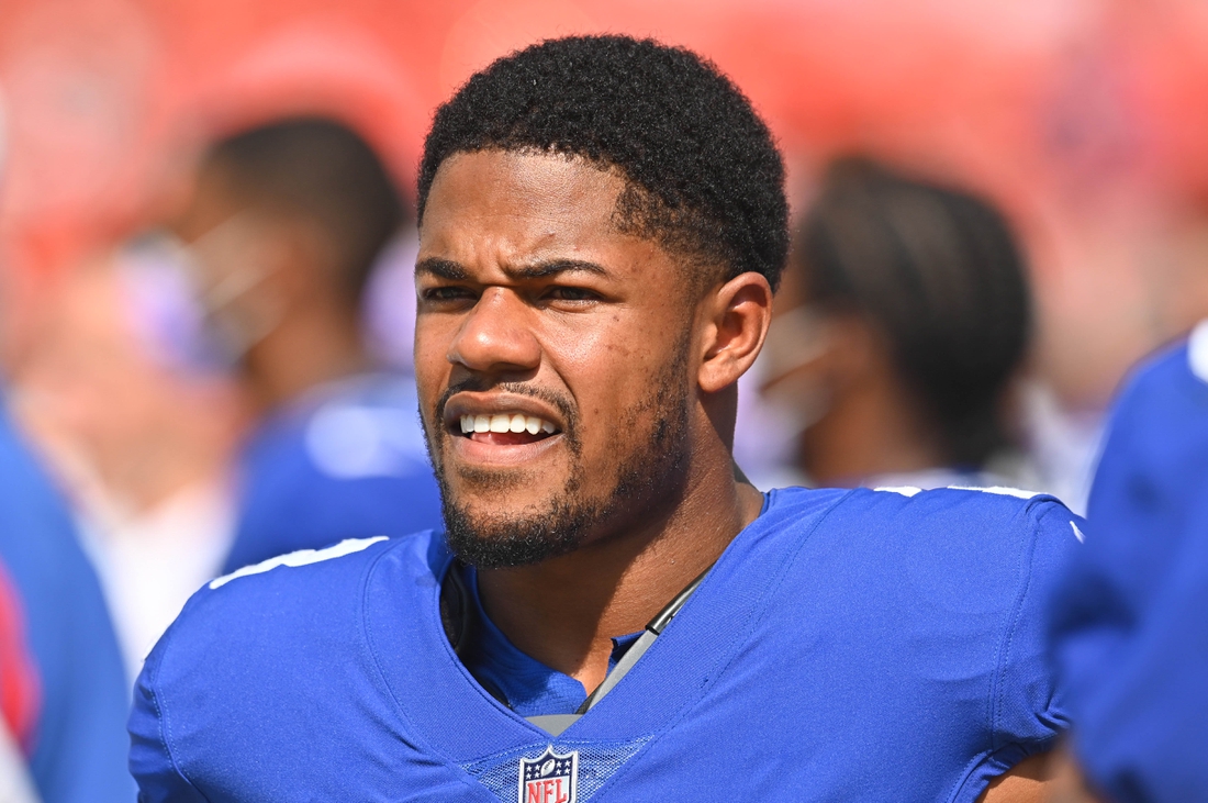 NY Giants' Sterling Shepard knocked from Chiefs game with quad injury