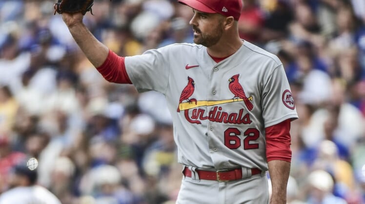 St. Louis Cardinals re-sign reliever T.J. McFarland for 2022