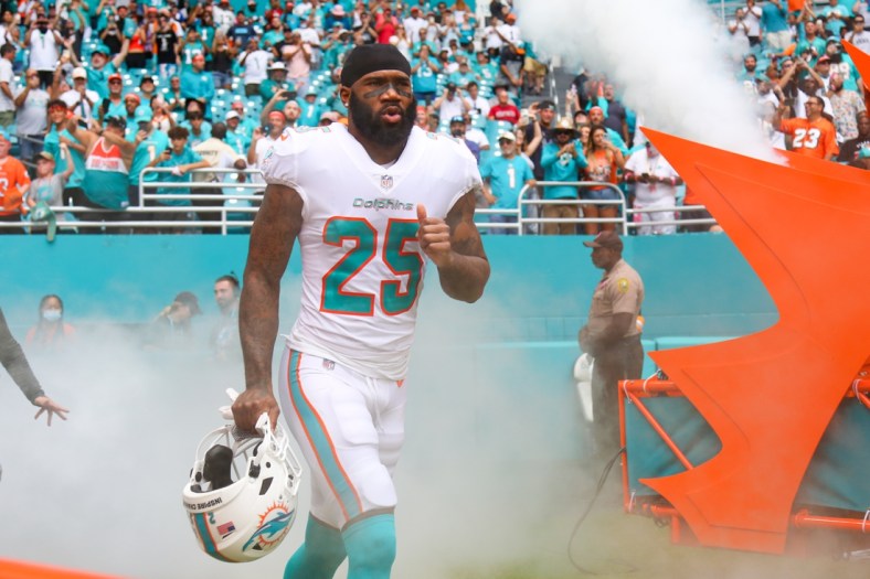 Oct 24, 2021; Miami Gardens, Florida, USA; Miami Dolphins cornerback Xavien Howard (25) takes on the field prior the game against the Atlanta Falcons at Hard Rock Stadium. Mandatory Credit: Sam Navarro-USA TODAY Sports