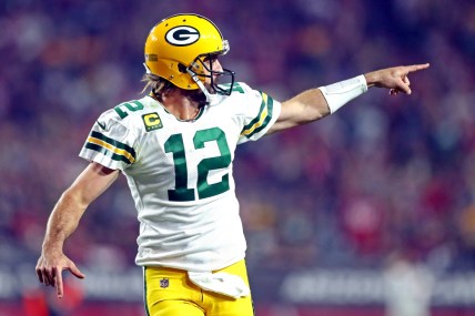 Aaron Rodgers speaks out on being unvaccinated, blasts ‘cancel culture’ and media for response