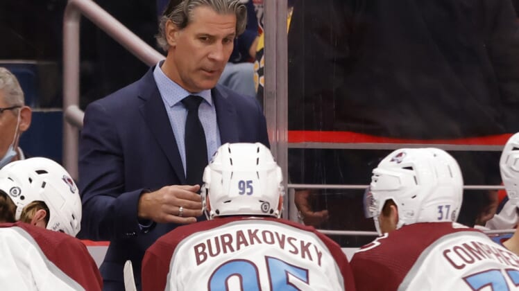 Colorado Avalanche coach Jared Bednar signs two-year extension