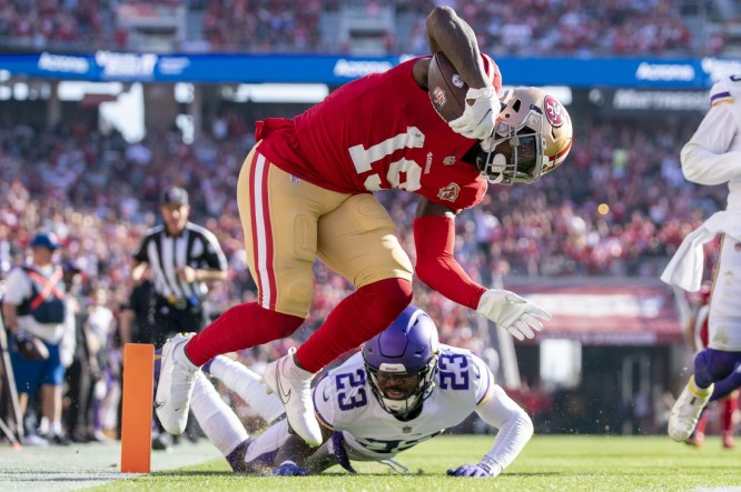 Minnesota Vikings vs San Francisco 49ers - November 28, 2021