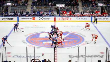 With seven New York Islanders in COVID-19 protocols, why didn’t games get postponed sooner?