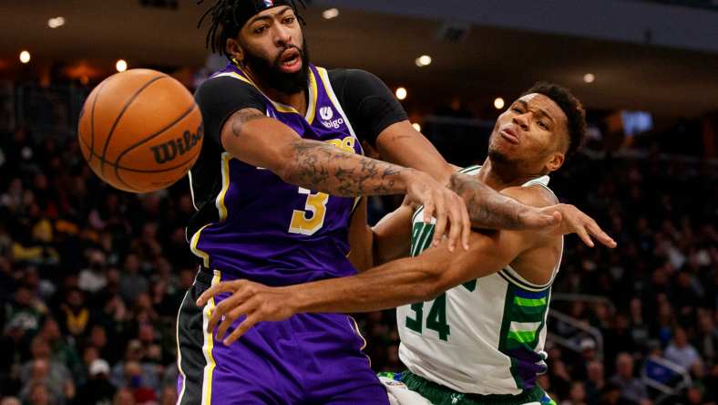 NBA: Los Angeles Lakers at Milwaukee Bucks