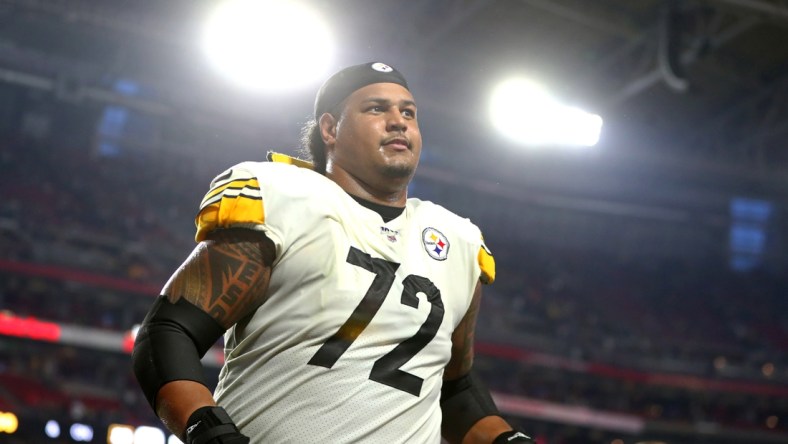 Dec 8, 2019; Glendale, AZ, USA; Pittsburgh Steelers offensive tackle Zach Banner (72) against the Arizona Cardinals at State Farm Stadium. Mandatory Credit: Mark J. Rebilas-USA TODAY Sports