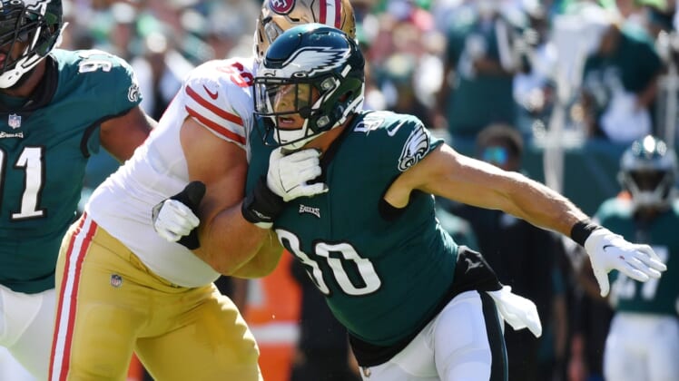 Sep 19, 2021; Philadelphia, Pennsylvania, USA; Philadelphia Eagles defensive end Ryan Kerrigan (90) is blocked by San Francisco 49ers offensive tackle Mike McGlinchey (69) at Lincoln Financial Field. Mandatory Credit: Eric Hartline-USA TODAY Sports
