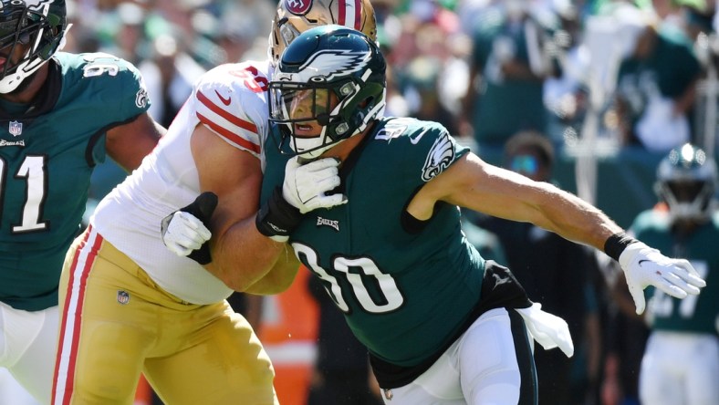 Sep 19, 2021; Philadelphia, Pennsylvania, USA; Philadelphia Eagles defensive end Ryan Kerrigan (90) is blocked by San Francisco 49ers offensive tackle Mike McGlinchey (69) at Lincoln Financial Field. Mandatory Credit: Eric Hartline-USA TODAY Sports