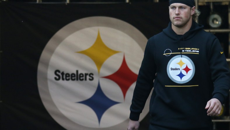 Nov 14, 2021; Pittsburgh, Pennsylvania, USA;  Pittsburgh Steelers inside linebacker Robert Spillane (41) takes the field to warm up before he game against the Detroit Lions at Heinz Field. Mandatory Credit: Charles LeClaire-USA TODAY Sports