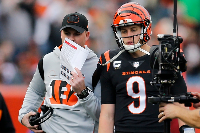 Cincinnati Bengals QB Joe Burrow pushing through pinky injury