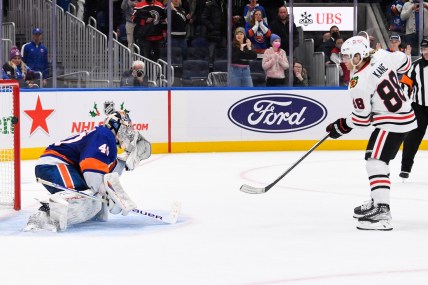 NHL roundup: Patrick Kane’s SO goal propels Chicago Blackhawks to win