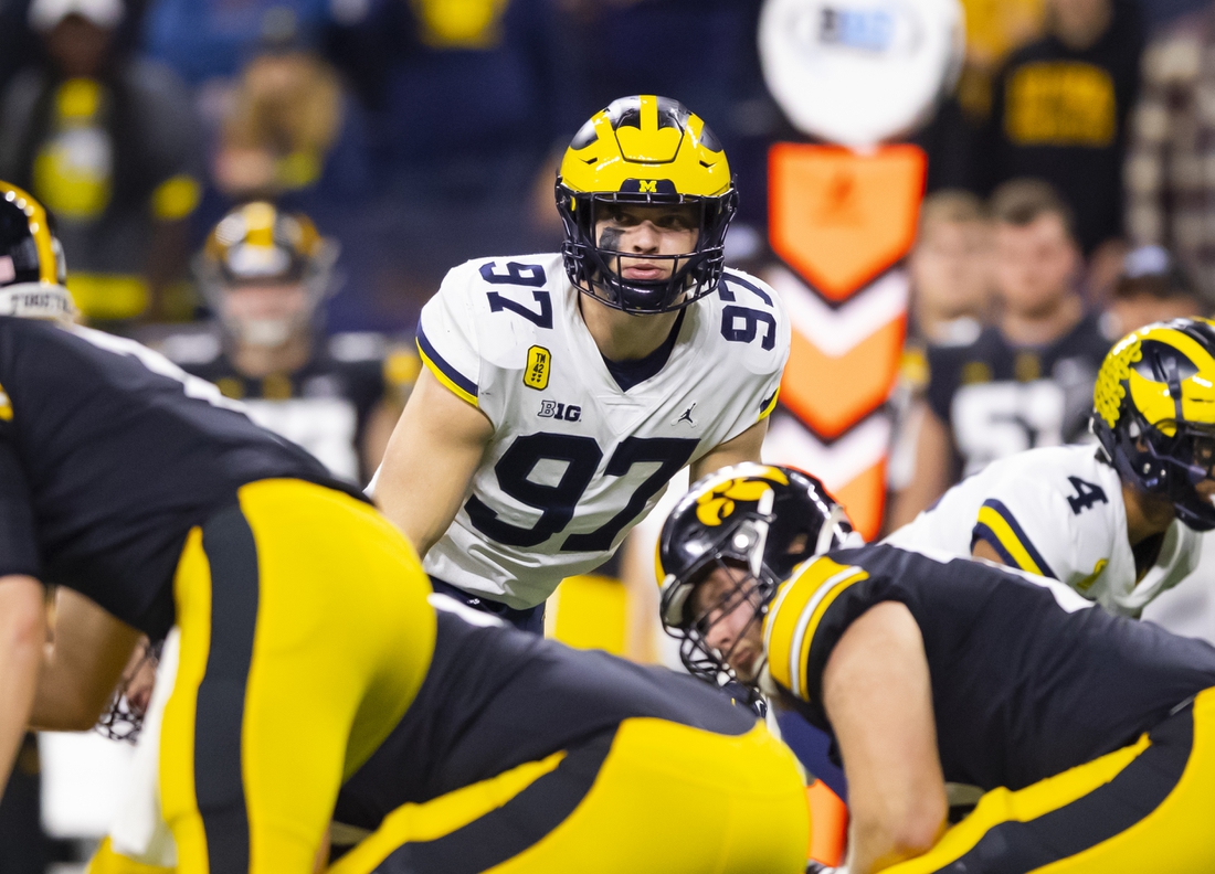 Dec 4, 2021; Indianapolis, IN, USA; Michigan Wolverines defensive end Aidan Hutchinson (97) against the Iowa Hawkeyes in the Big Ten Conference championship game at Lucas Oil Stadium. Mandatory Credit: Mark J. Rebilas-USA TODAY Sports