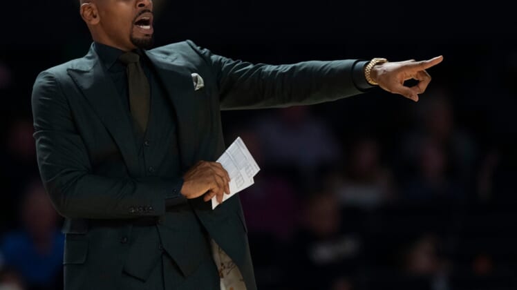 Vanderbilt Commodores head coach Jerry Stackhouse yells instruction to his players during the second half of the game against the Loyola Ramblers at Memorial Gymnasium Friday, Dec. 10, 2021 in Nashville, Tenn.Nas Vandy Loyola 018