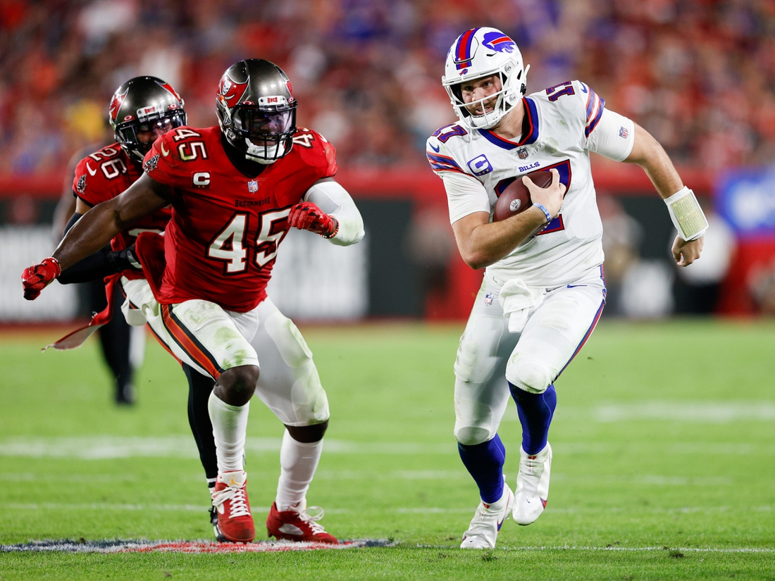 Bills QB Josh Allen in walking boot following loss to Buccaneers