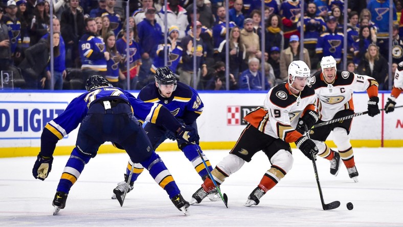 Dec 12, 2021; St. Louis, Missouri, USA;  Anaheim Ducks center Troy Terry (19) control the puck against the St. Louis Blues during the third period at Enterprise Center. Mandatory Credit: Jeff Curry-USA TODAY Sports