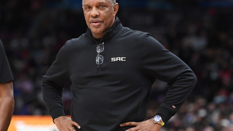 Dec 13, 2021; Toronto, Ontario, CAN; Sacramento Kings head coach Alvin Gentry watches his team play the Toronto Raptors at Scotiabank Arena. Mandatory Credit: Dan Hamilton-USA TODAY Sports