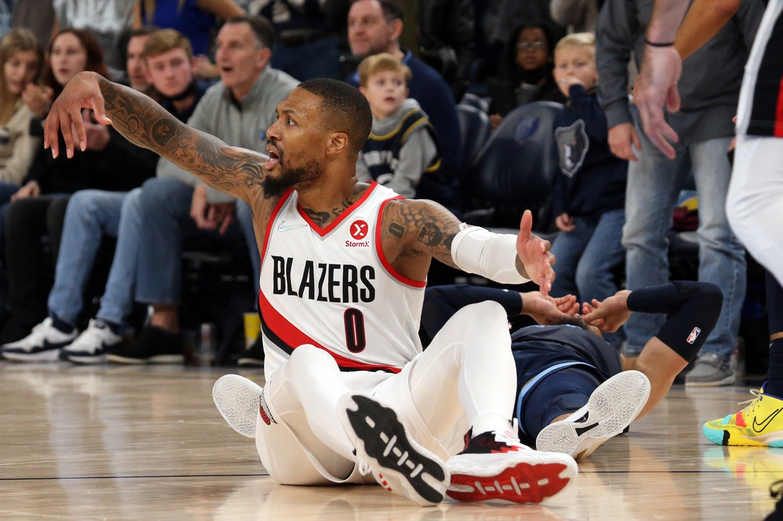 Trail Blazers, Mavericks meet while trying to tread water