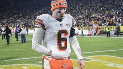 Cleveland Browns want to push Baker Mayfield, will likely bring in competition in 2022