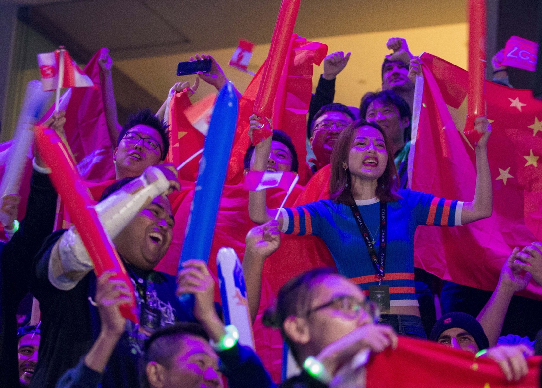 Aug 25, 2018; Vancouver, British Columbia, CAN; Fans watch as Team Evil Geniuses  plays Team LGD in the lower bracket final of the International Dota 2 Championships at Rogers Arena in Vancouver.  The championships are eSports largest annual tournament with approximately $25 million U.S. in prize money to be awarded.  Dota 2 is a free 10-player online video game with two teams of players from all over the world competing against one another in each game. Mandatory Credit: Bob Frid-USA TODAY Sports